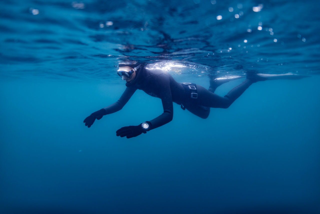 Beginner freediving course pool training